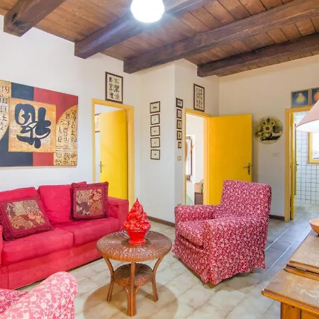 度假居 Magnifique Villa With Pool Amandola