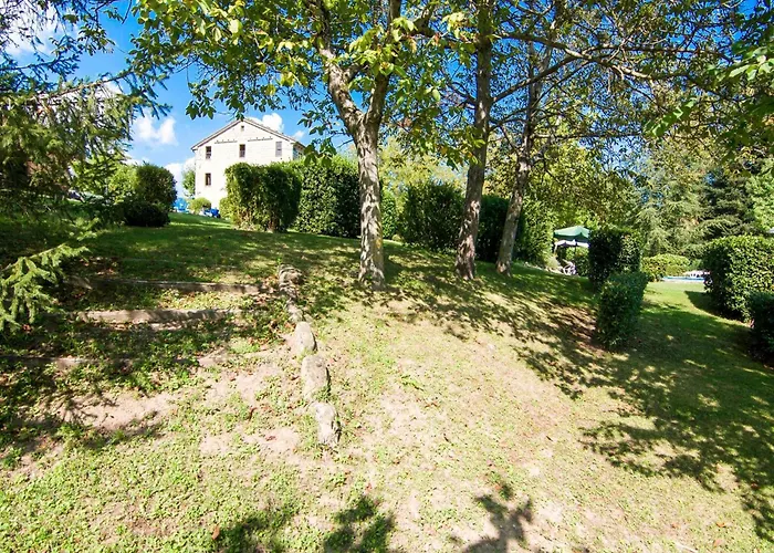 Magnifique With Pool Amandola